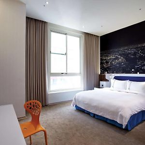 Airline Inn Green Park Way